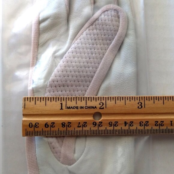 2 Vintage Golf Gloves Ladies Left Red White Unopened Packages - Picture 7 of 9